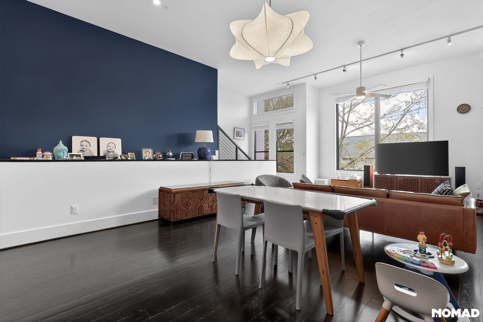 Building Photo - 2225 Hopkins St