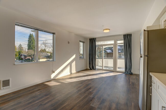 Building Photo - Coda Apartments