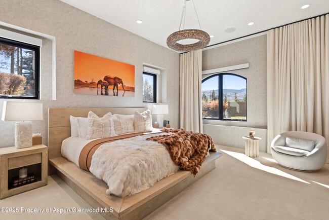 Building Photo - 75 McLain Ct