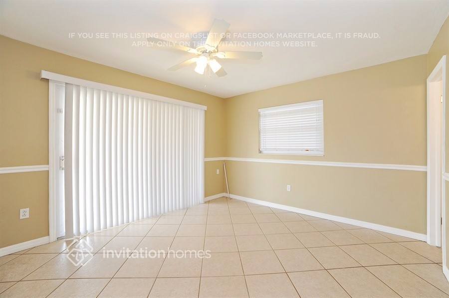 Building Photo - 452 Hazelwood Rd