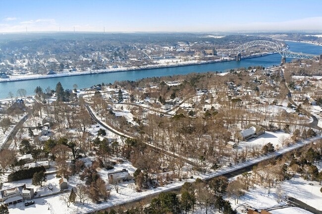 Building Photo - 29 Williston Rd