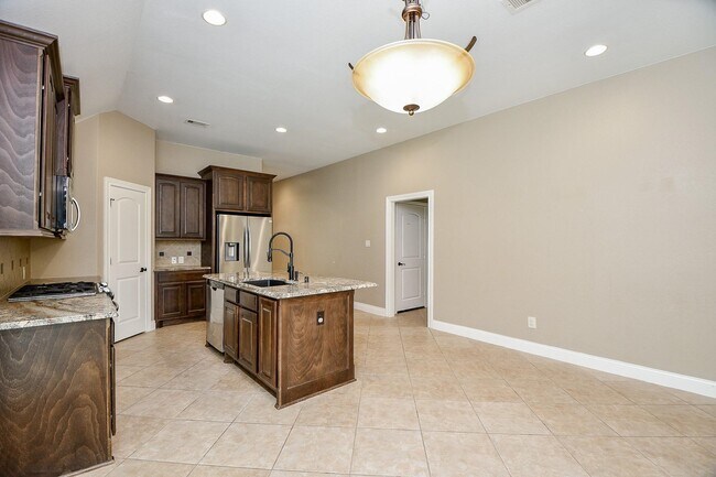 Building Photo - 26115 Serenity Oaks Dr