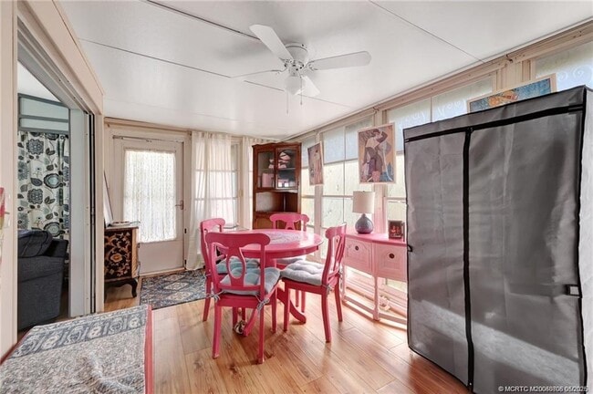 Building Photo - 976 Nettles Blvd