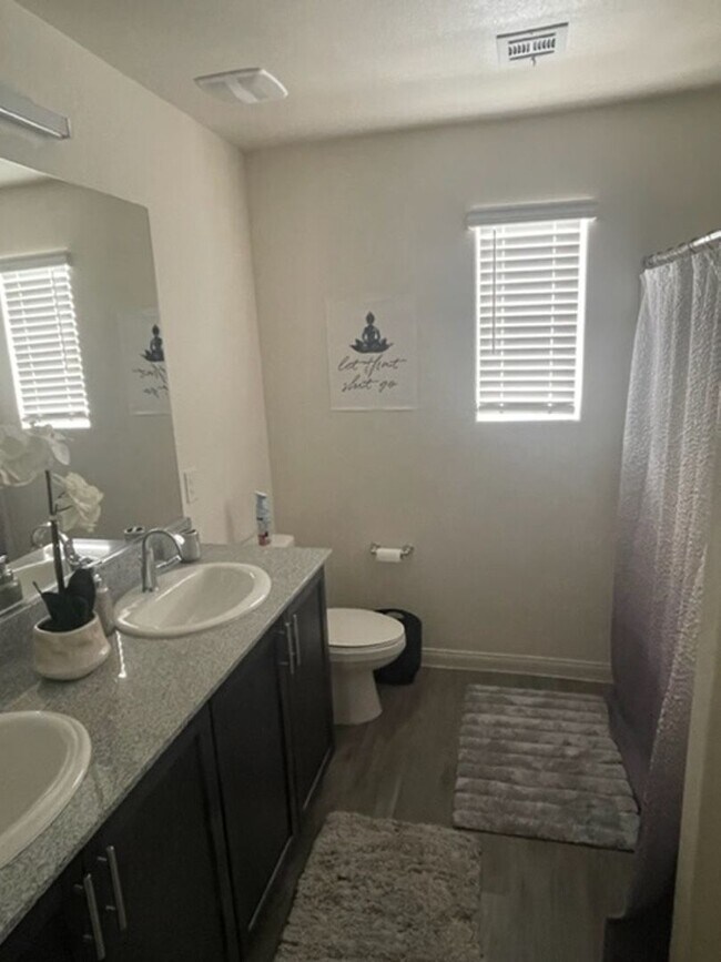 Building Photo - Charming 3BR House in North Las Vegas