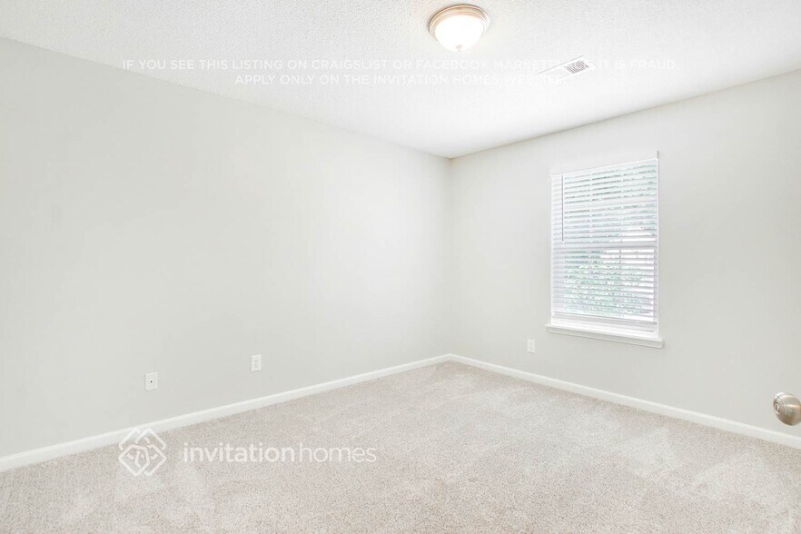 Building Photo - 1753 Woodvine Ct