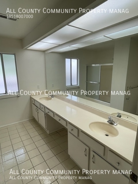 Building Photo - 5647 Boot Way