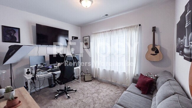 Building Photo - 5023 Pintail Dr