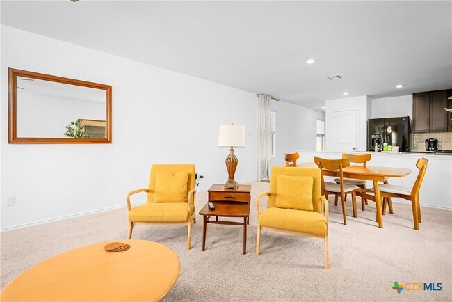 Building Photo - 175 Amber Gln