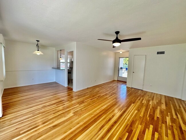 Building Photo - Beautifully Remodeled Allied Gardens Home