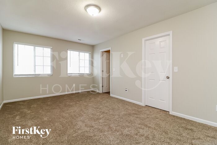 Building Photo - 309 Timberwood Dr