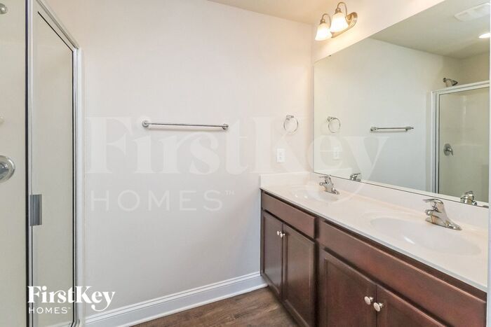 Building Photo - 2027 Cypress Village Dr NW