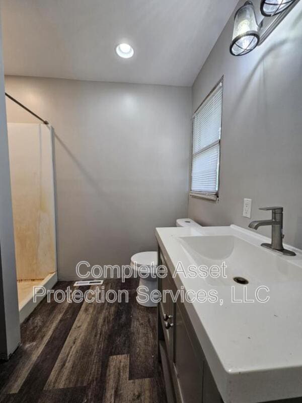 Building Photo - 8911 Park Valley Ct