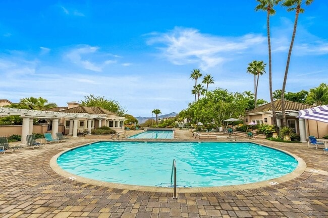 Building Photo - 18656 Caminito Cantilena