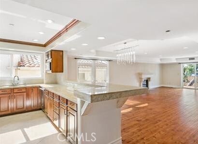 Building Photo - 10390 La Grange Ave