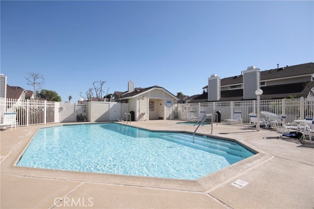 Building Photo - 1700 W Cerritos Ave