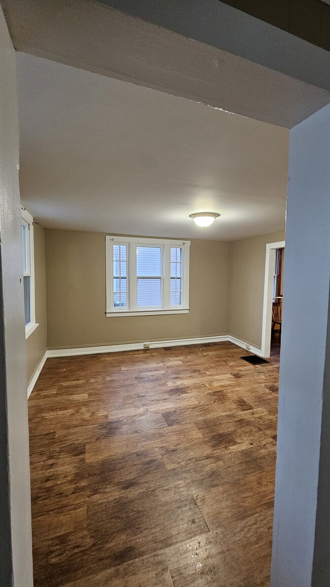 Living Room - 191 W 3rd St