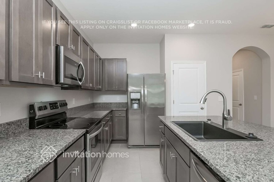 Building Photo - 3317 Pleasant Willow Ct