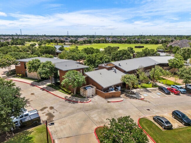 Building Photo - 6722 Waxbill Rd