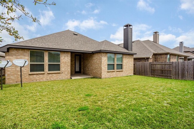 Building Photo - 21319 Cold Rain Dr