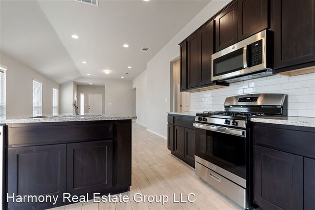 Building Photo - 187 Living Reef Dr