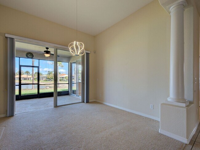 Building Photo - 3BD/2BA/3 Car Garage in Stoneybrook