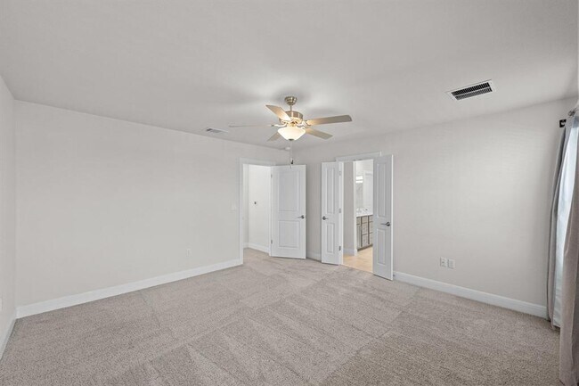 Building Photo - 2807 Mary Elizabeth Dr