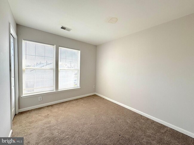 Building Photo - 6410 Katherine Ann Ln