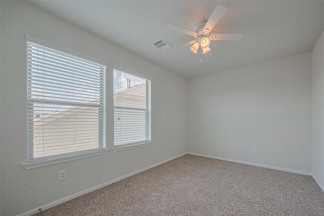 Building Photo - 20111 Brookwood Holw