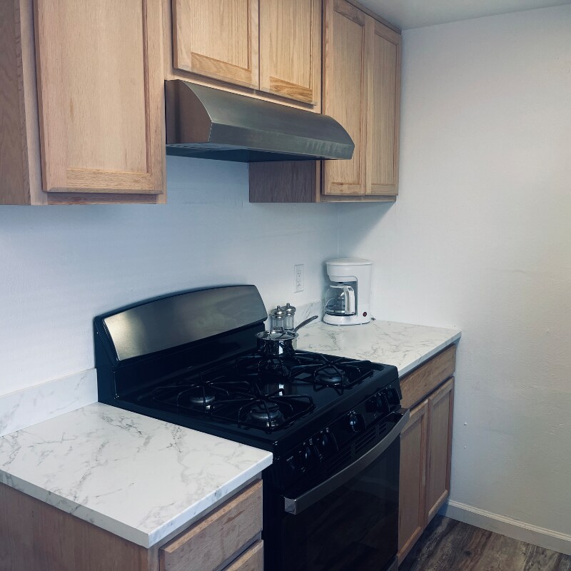 Building Photo - 1990 Benita Dr