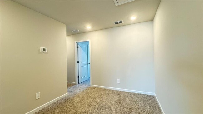 Building Photo - 694 Gabby Pt