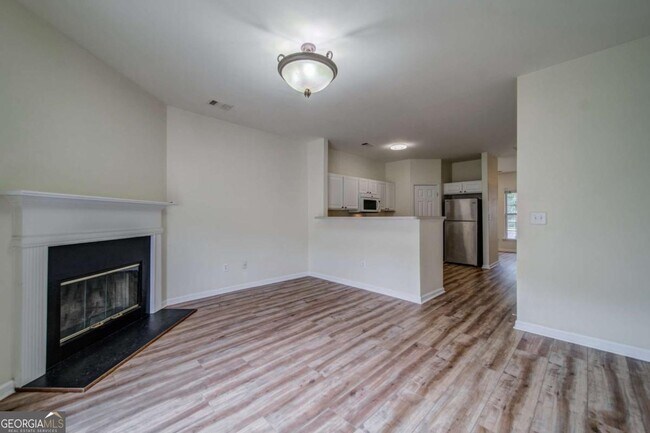 Building Photo - 3285 Hidden Cove Cir NW