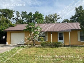 Building Photo - 2/1 for Rent in Deltona for $1,425/mo