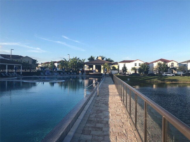 Building Photo - 17103 SW 96th St