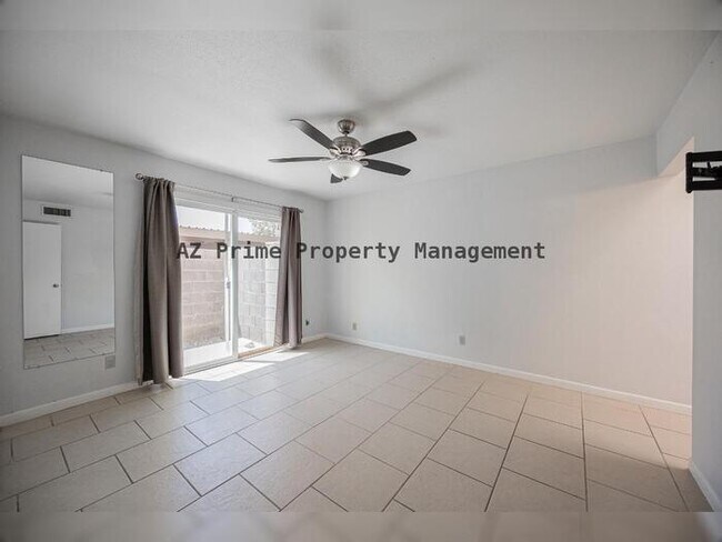 Building Photo - 625 S Allred Dr