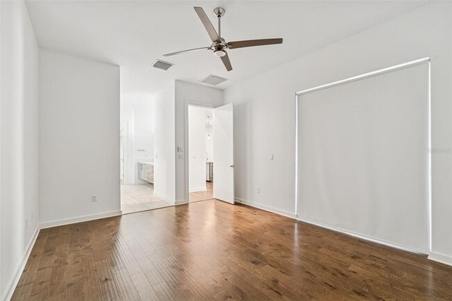 Building Photo - 6719 S Dauphin Ave