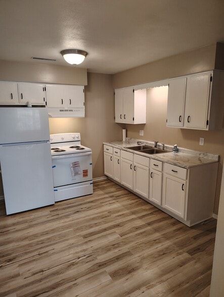 Building Photo - 1353 N 2nd St