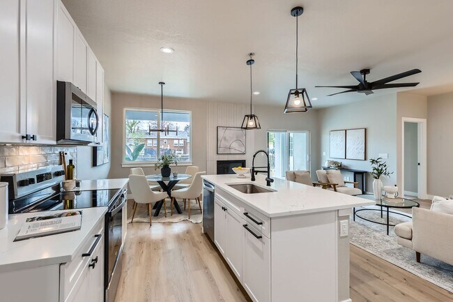 Building Photo - New Construction Half Duplex in Lakewood (...