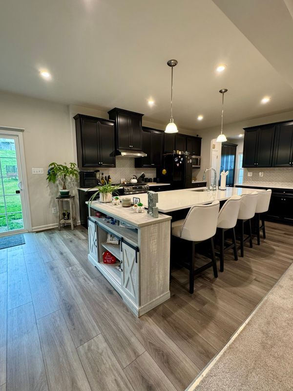 Building Photo - 203 Braeburn Dr