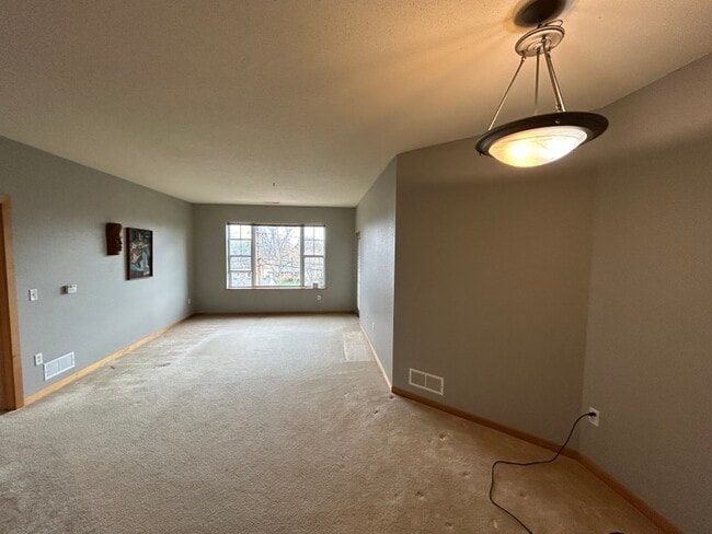 Building Photo - 10900 W Bluemound Rd