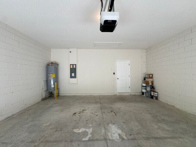 Building Photo - GORGEOUS 3 Bd/2.5 Ba in Winter Garden!!