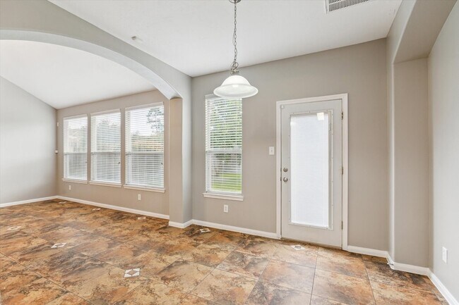 Building Photo - 3122 Schumann Oaks Dr