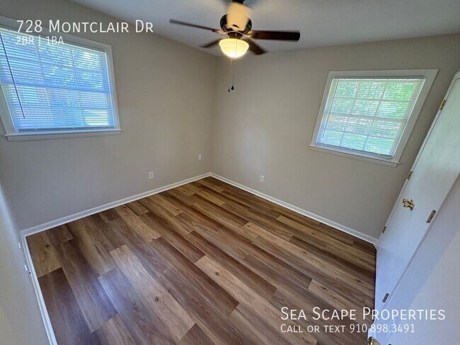 Building Photo - 728 Montclair Dr