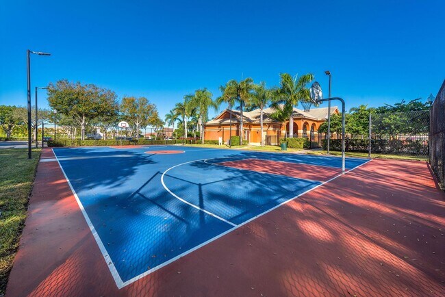 Building Photo - 102 Ibisca Terrace