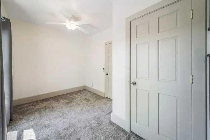 Upper Bed - 2020 Superior Ave