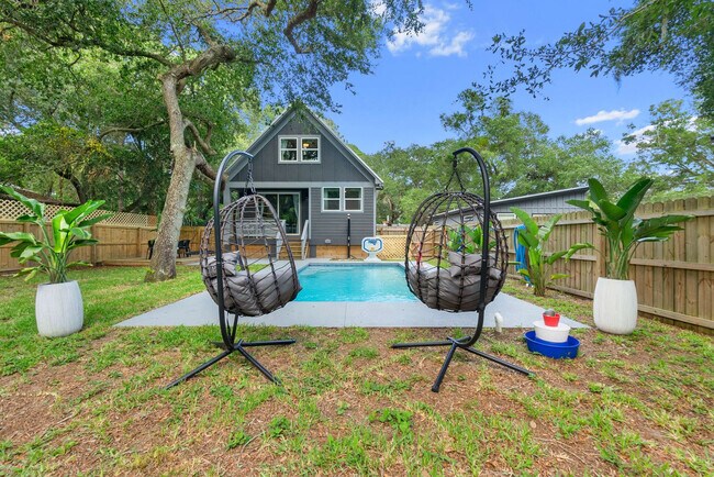 Building Photo - 52 Florida Ave