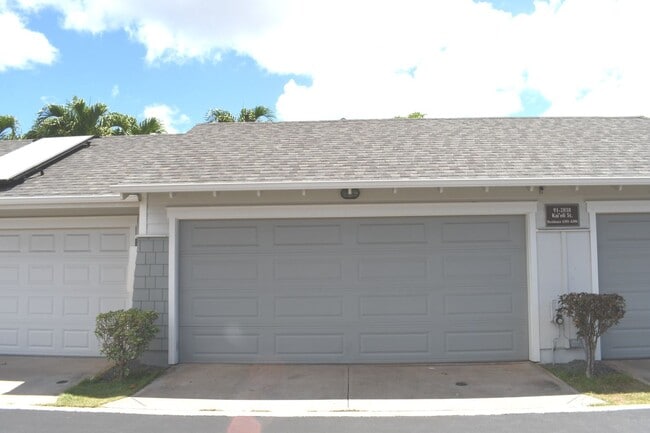 Building Photo - Spinnaker Place - Ewa Beach 3br/2.5ba Town...
