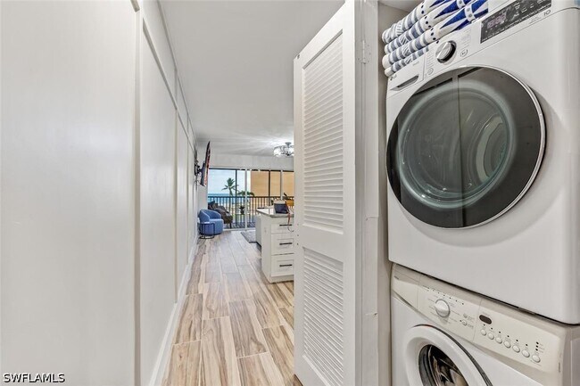 Building Photo - 25850 Hickory Blvd