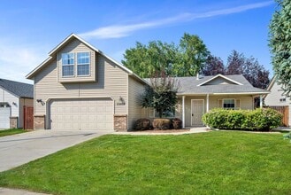 Building Photo - Single Family Home for Rent!