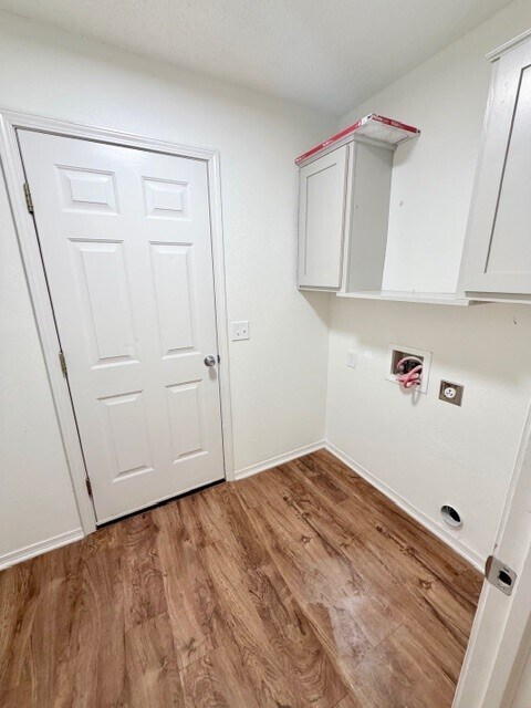 Building Photo - 570 Terry Ave