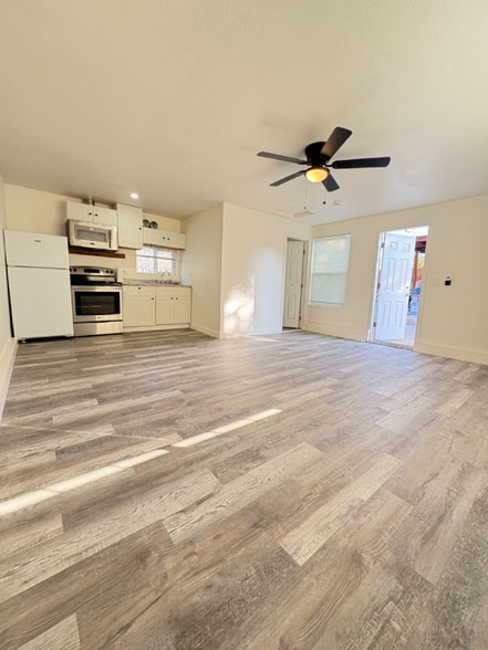 Building Photo - 4346 Keeler Ave